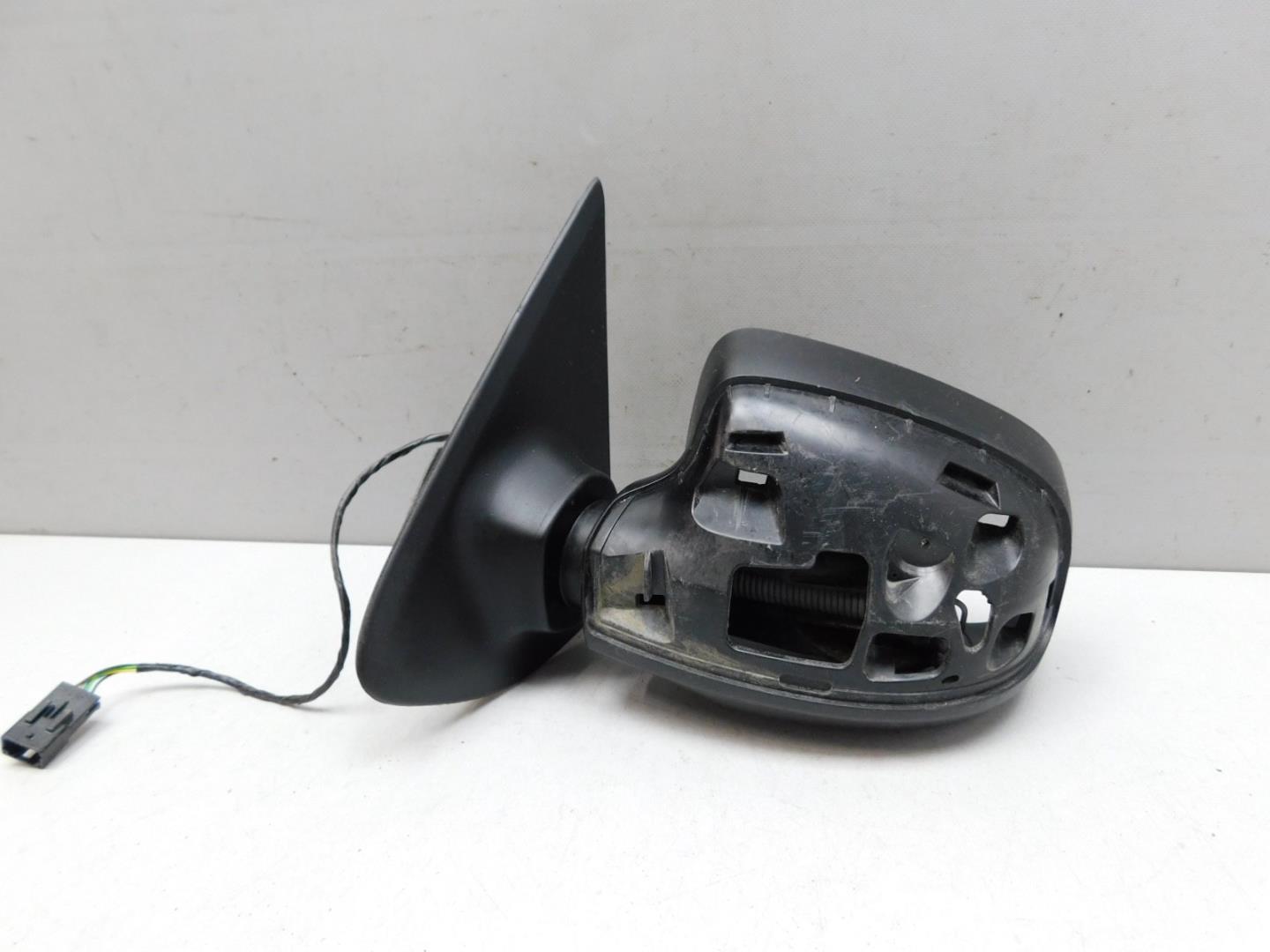 Зеркало левое электрическое