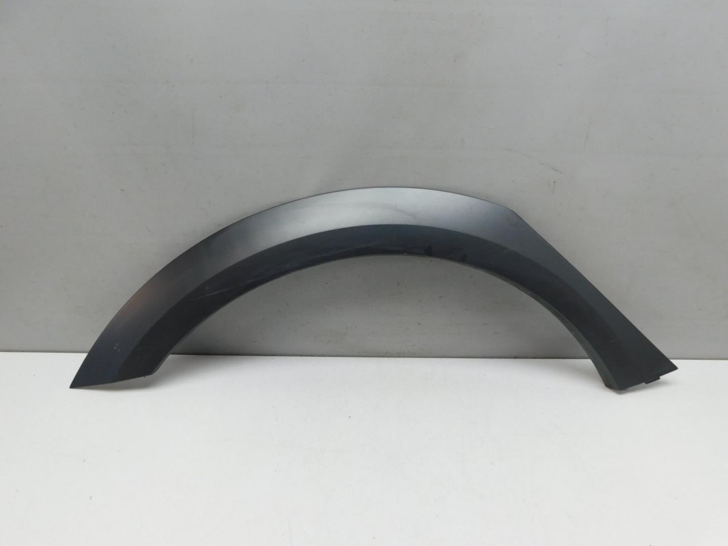 Накладка заднего крыла правого