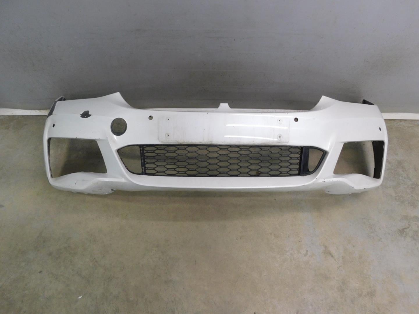 Бампер передний