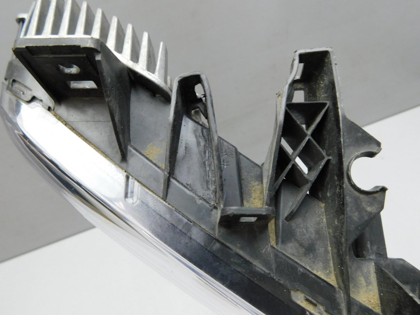 Габарит передний правый