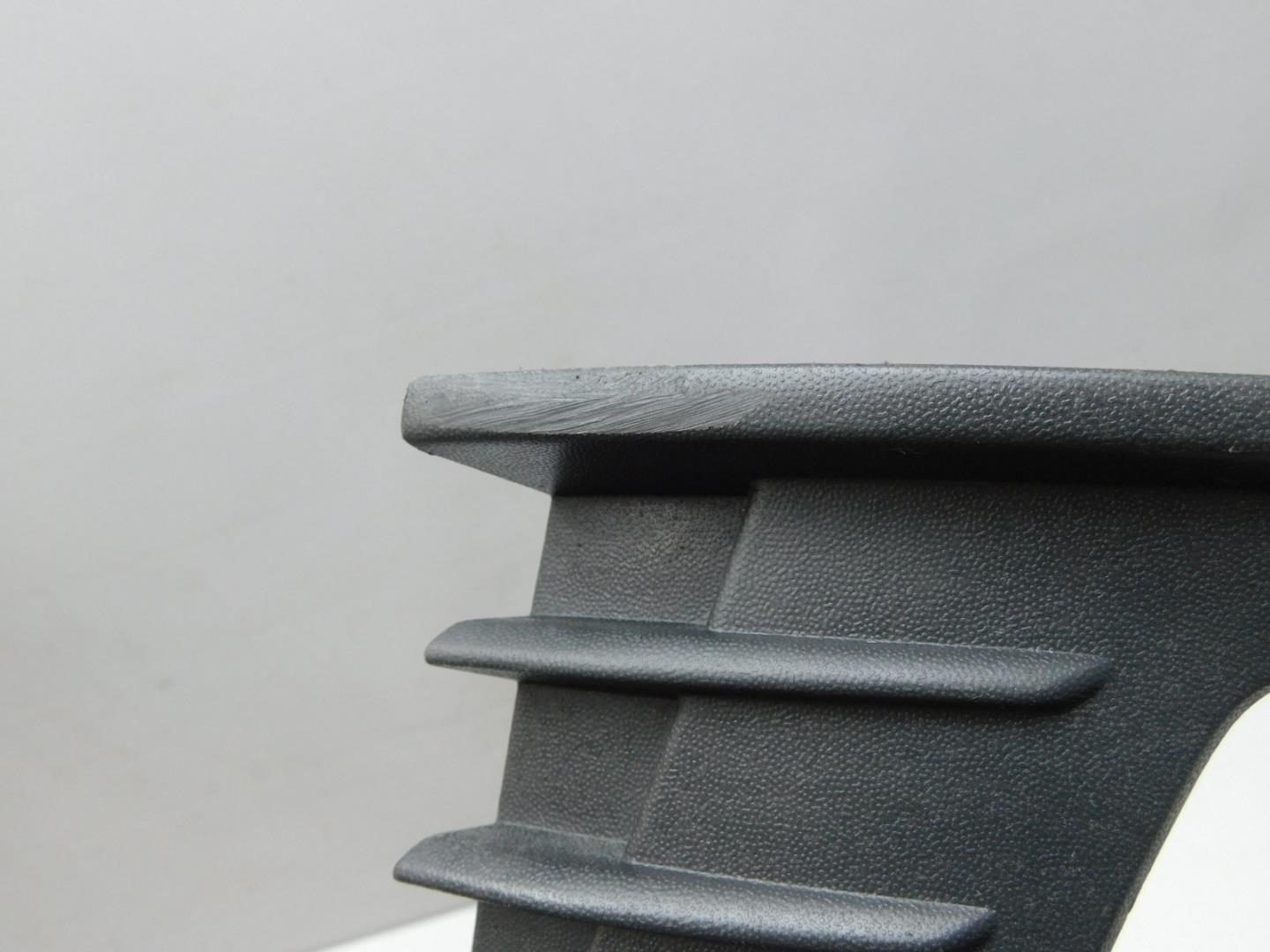 Решетка в бампер левая