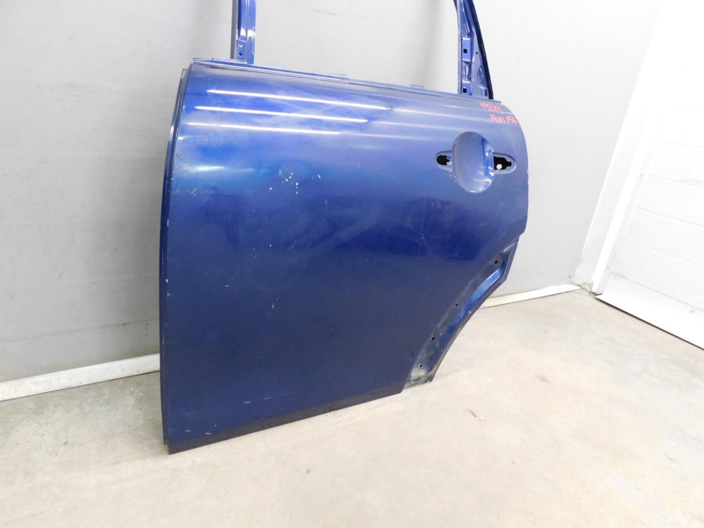 Дверь задняя левая