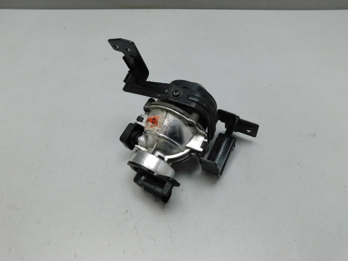 Фара противотуманная правая