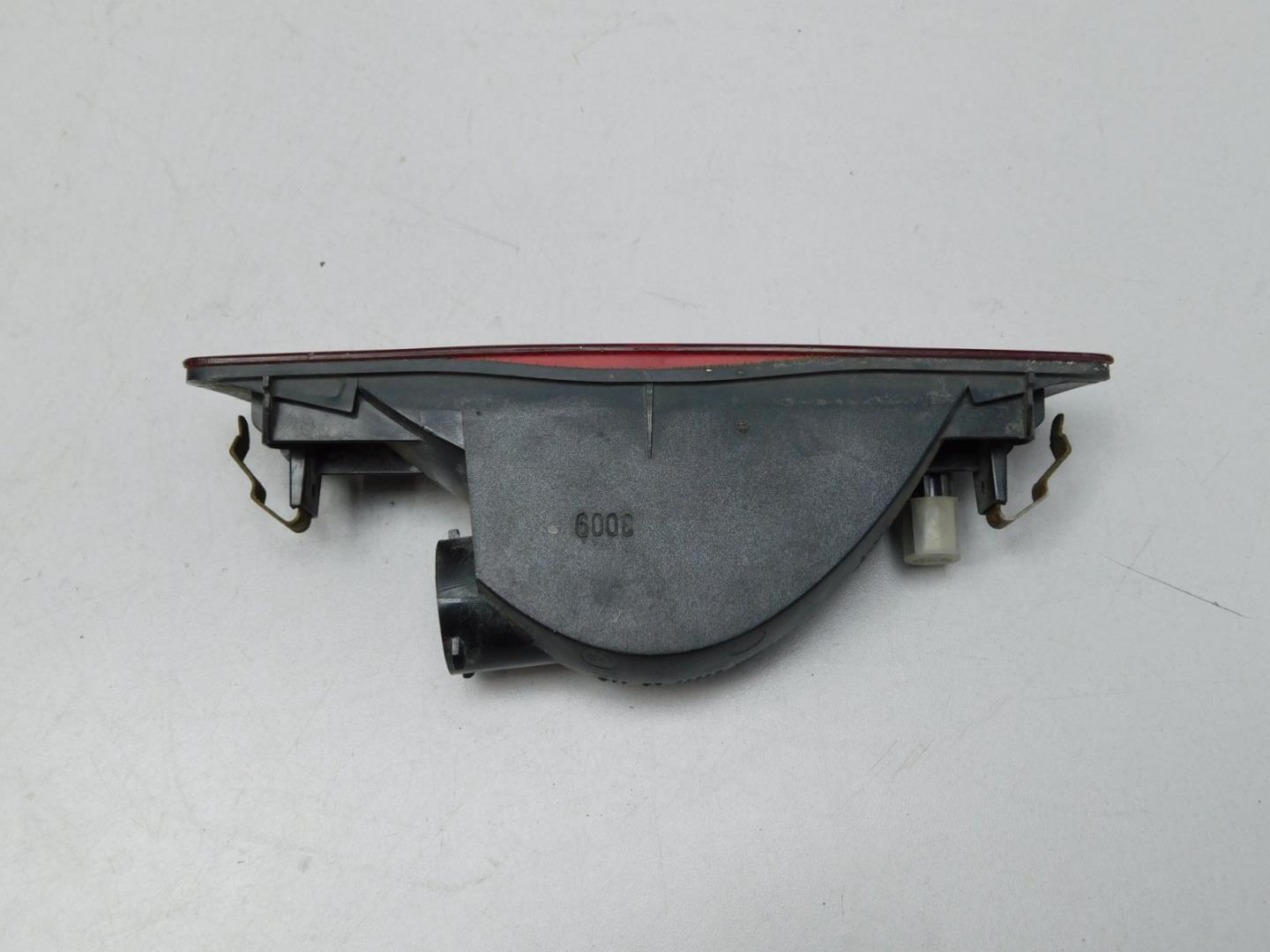 Фонарь задний в бампер