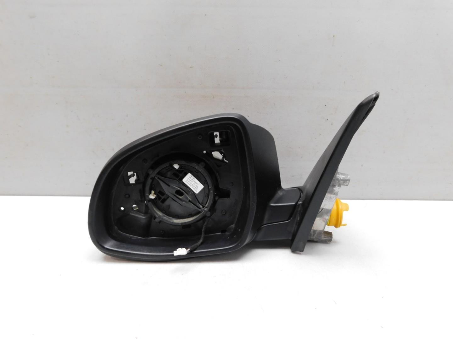 Зеркало левое электрическое