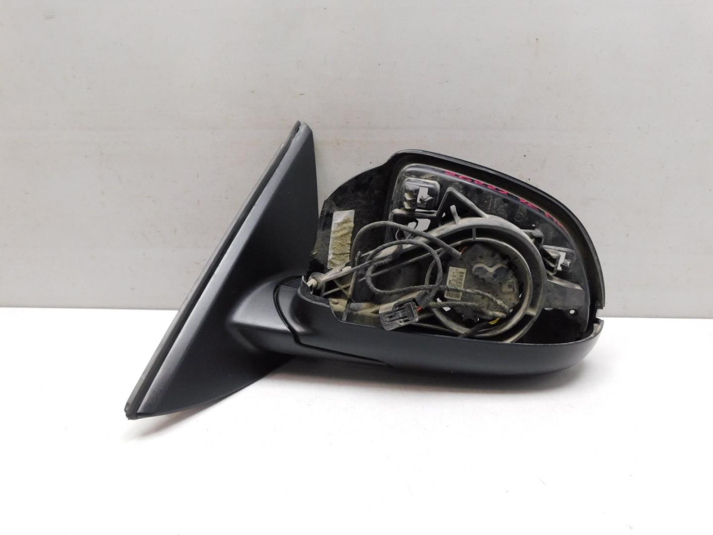 Зеркало левое электрическое