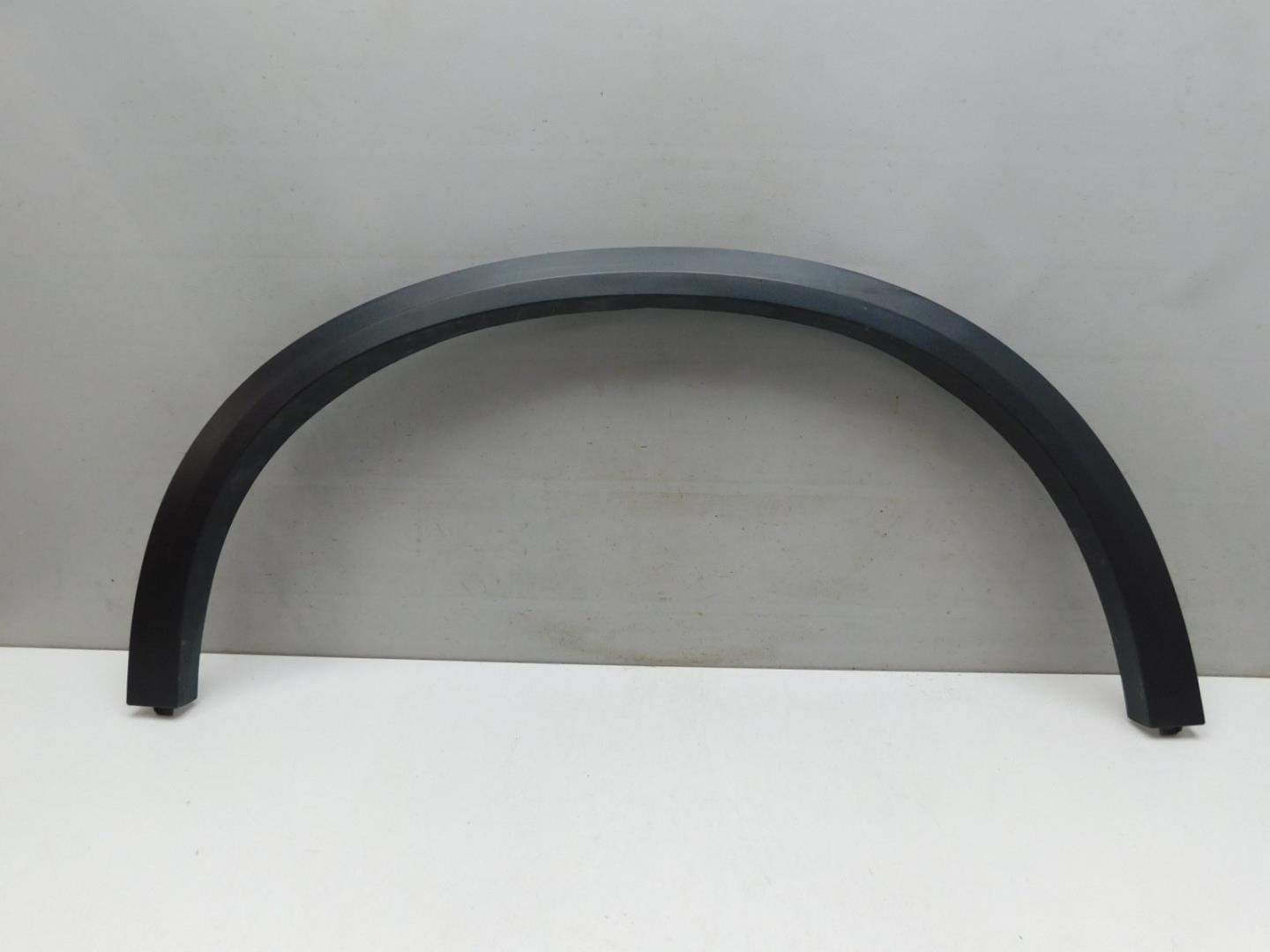 Накладка заднего крыла правого