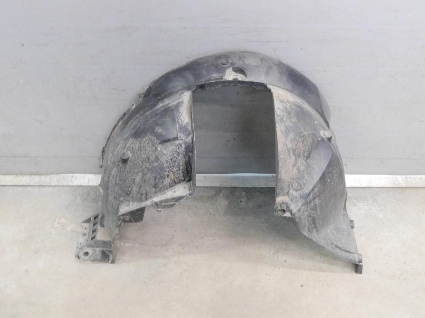 Локер передний левый