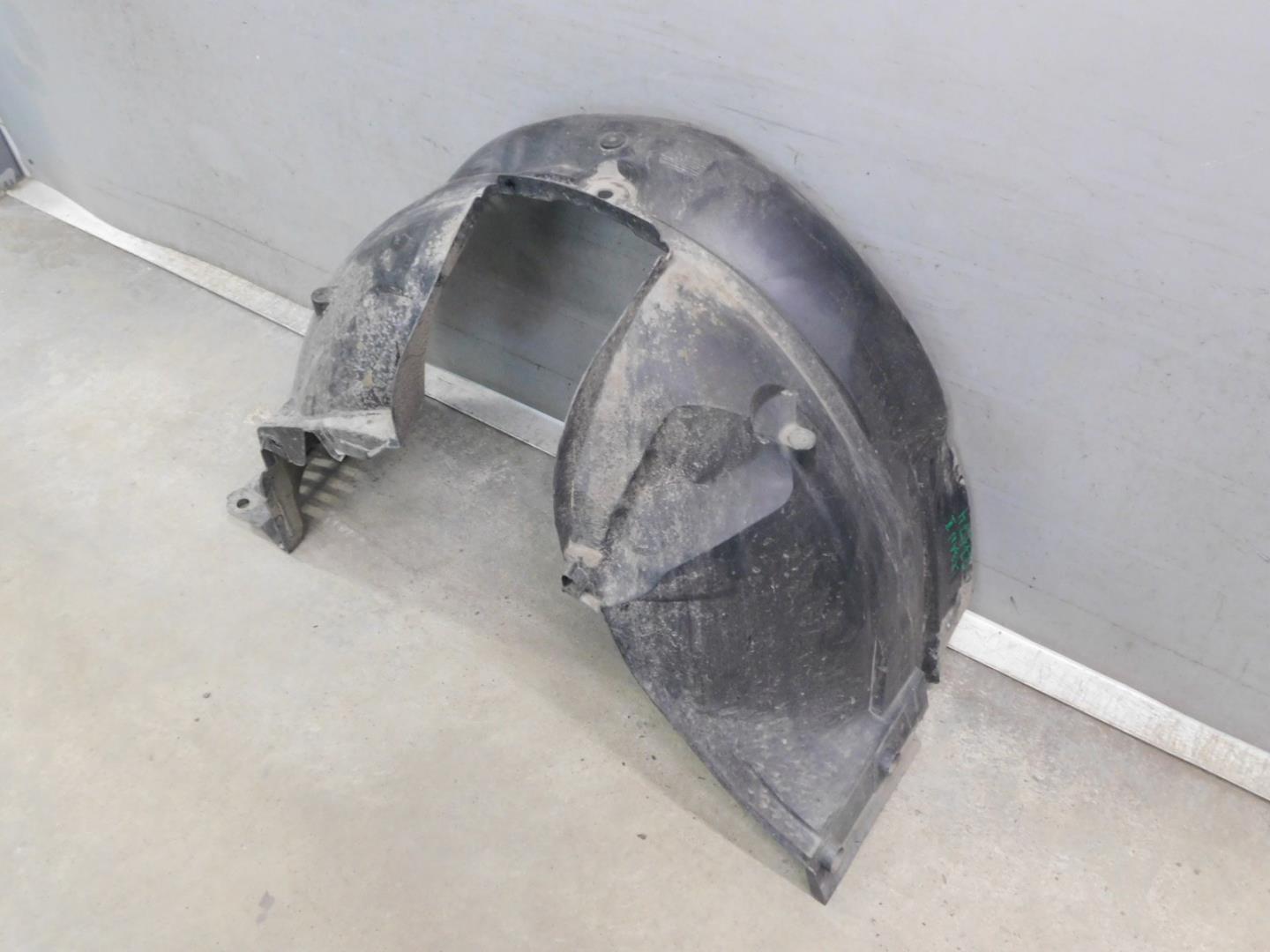 Локер передний левый