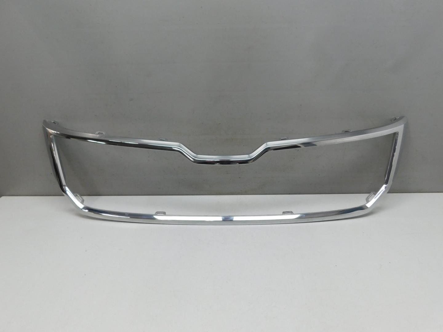 Накладка на решетку радиатора