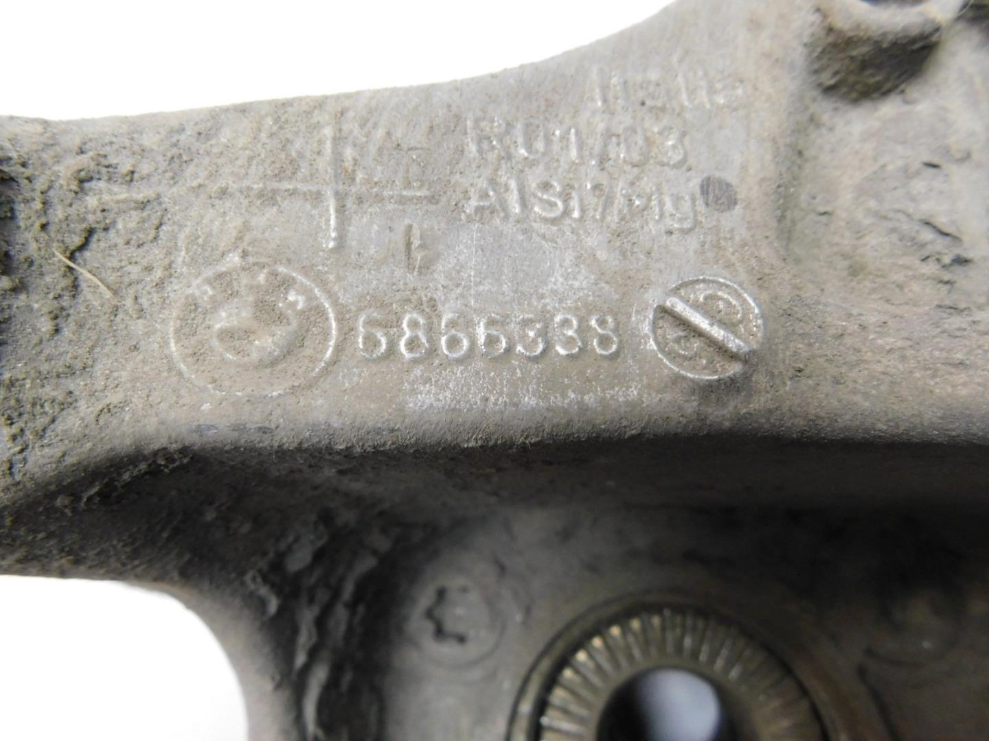 Кулак поворотный задний правый