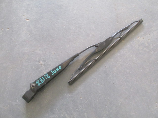 Поводок стеклоочистителя заднего