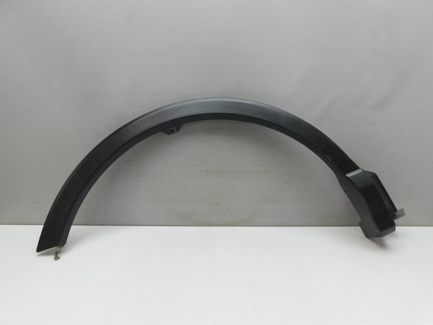 Накладка заднего крыла правого