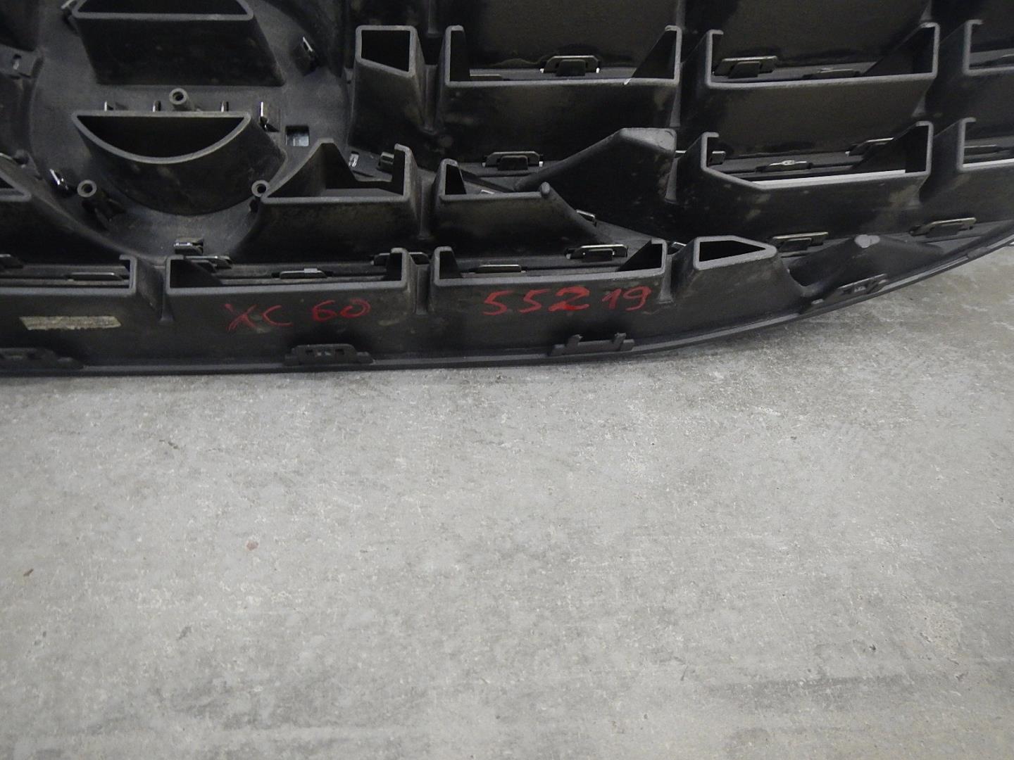 Решетка радиатора