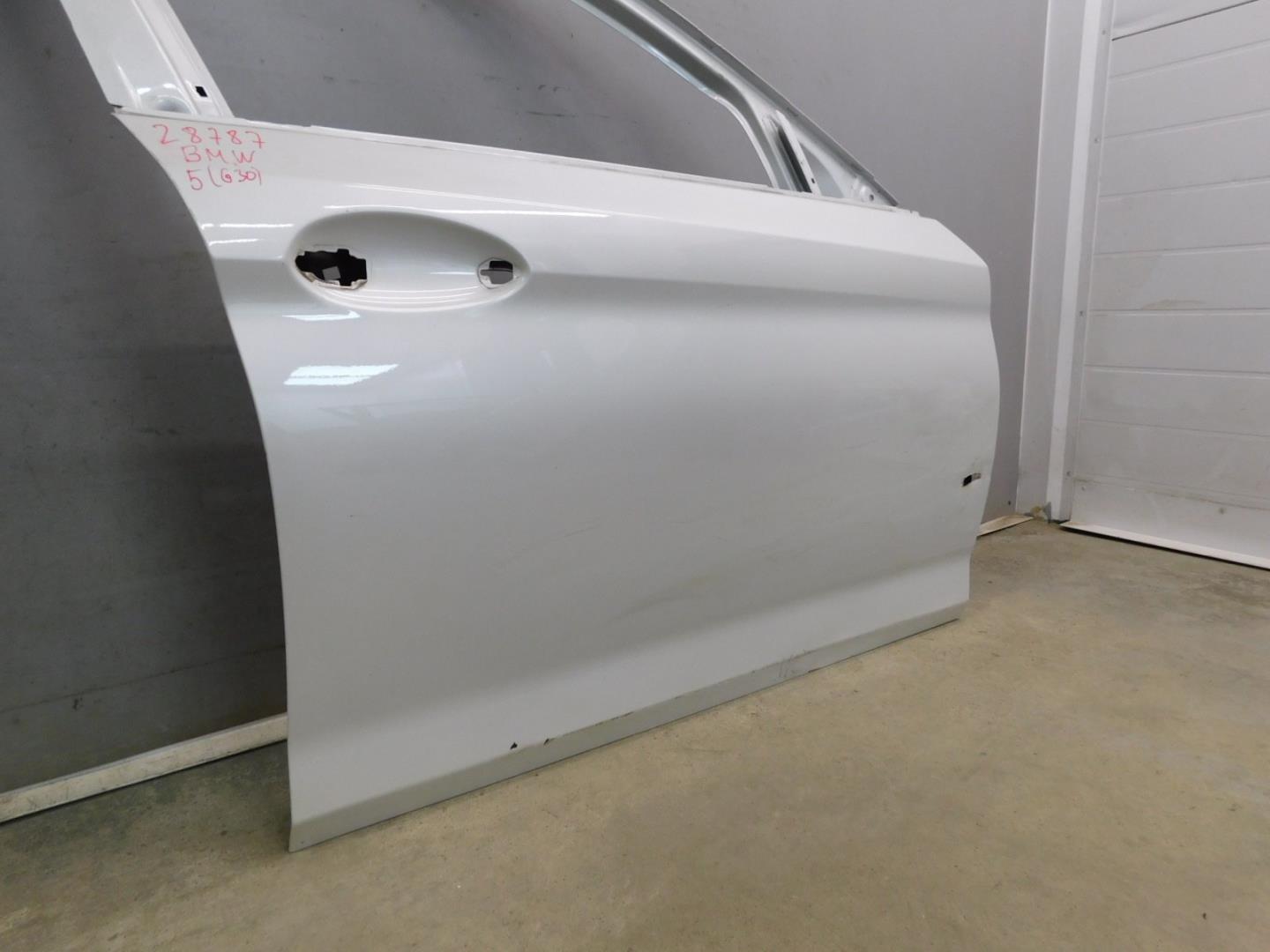 Дверь передняя правая