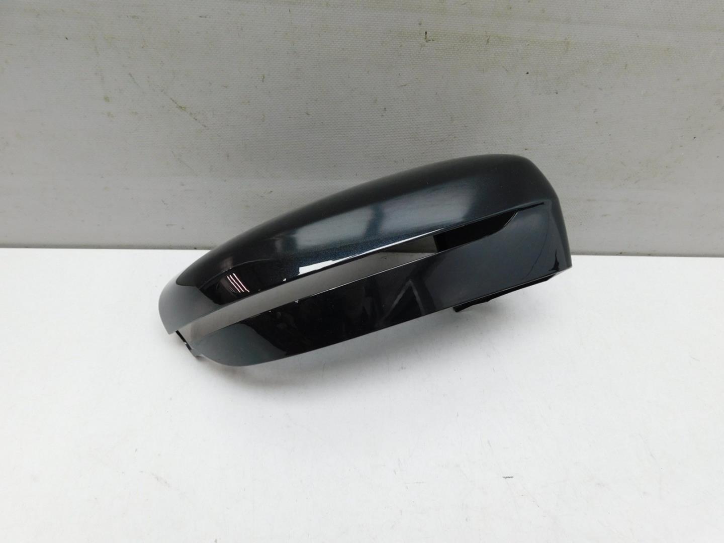 Накладка зеркала правого