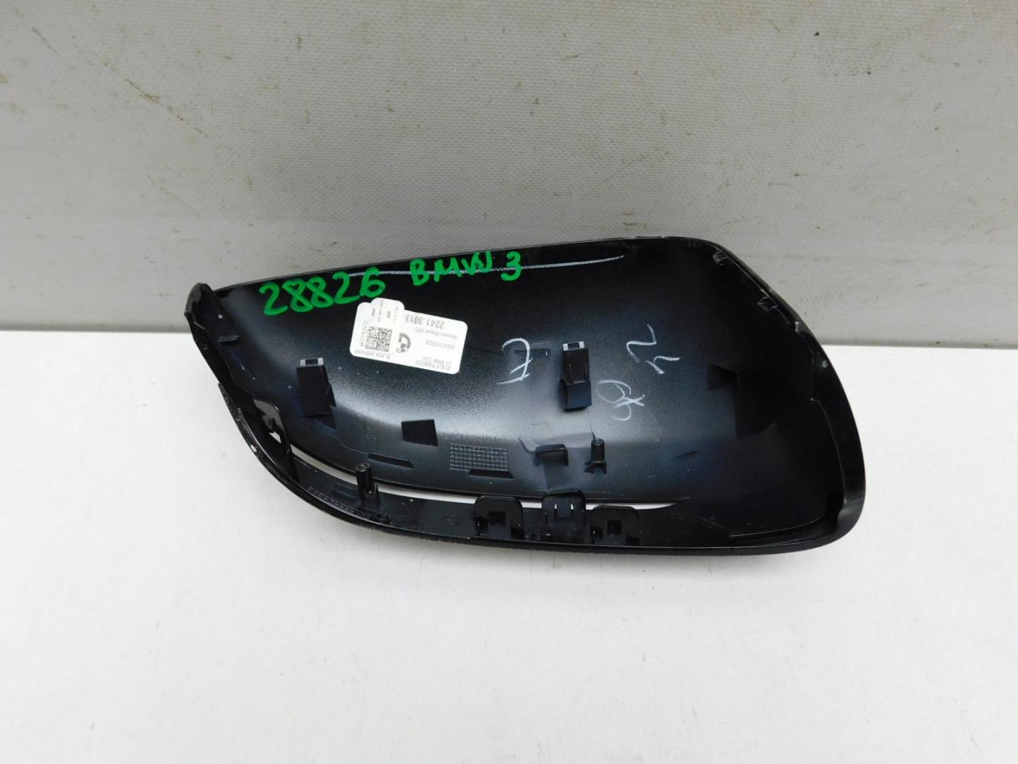 Накладка зеркала левого