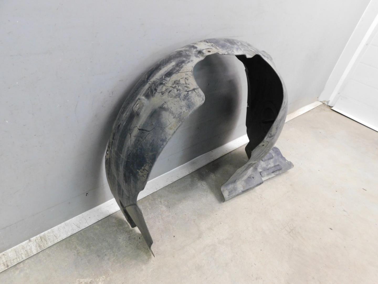 Локер передний левый