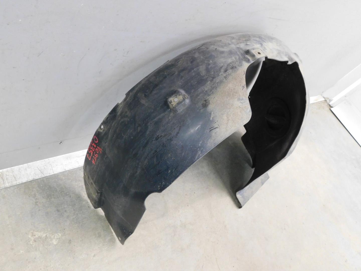 Локер передний левый