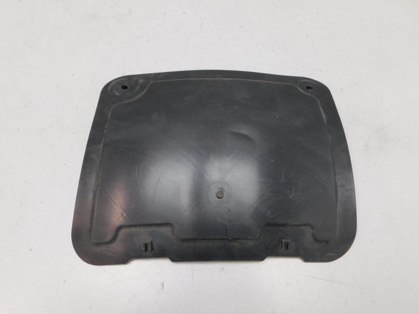 Локер передний левый