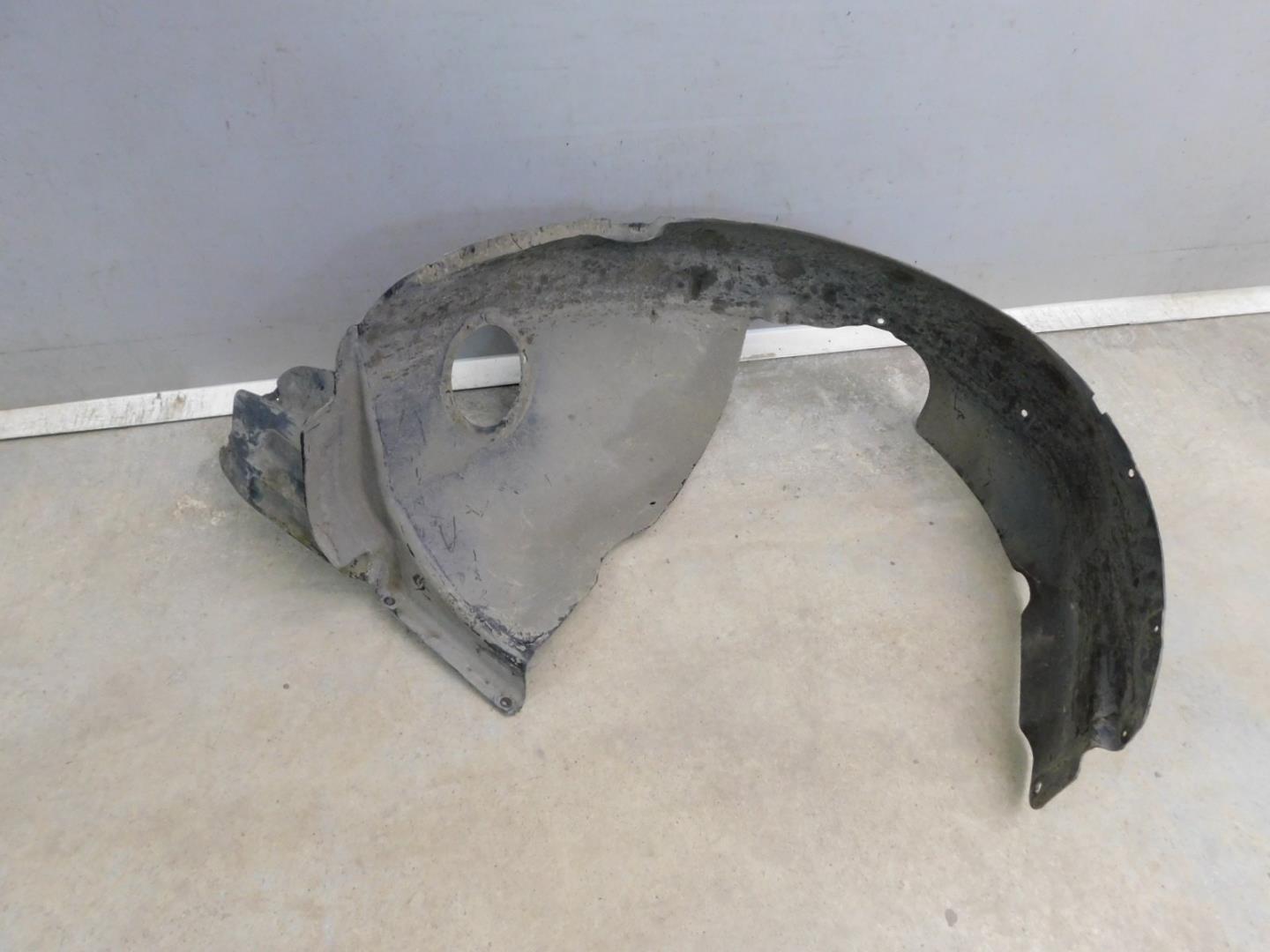 Локер передний левый