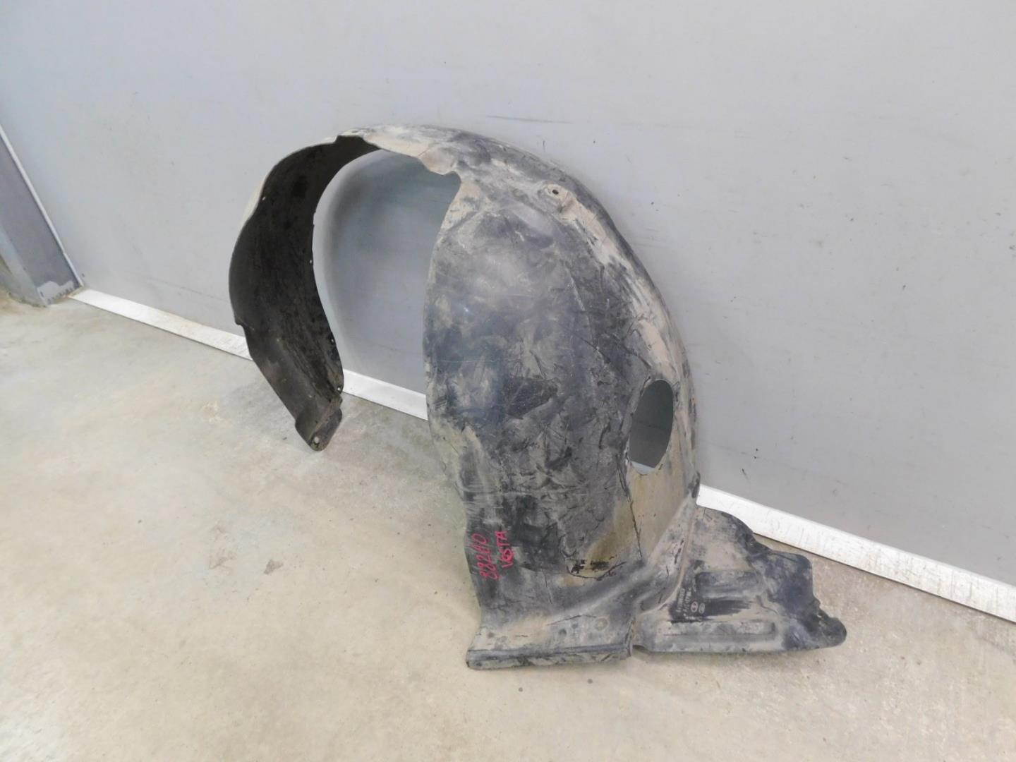 Локер передний левый