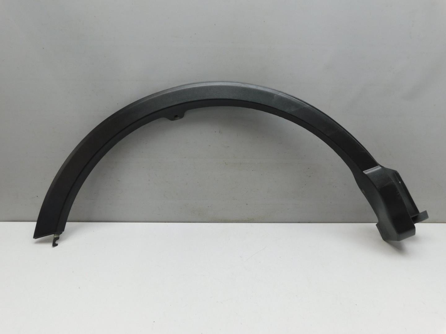 Накладка заднего крыла правого