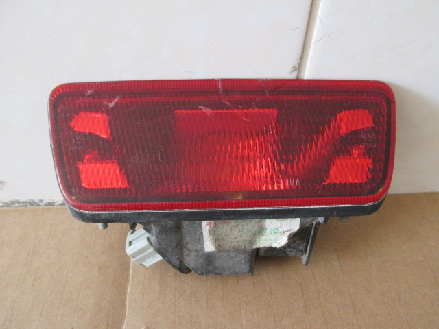 Фонарь задний в бампер