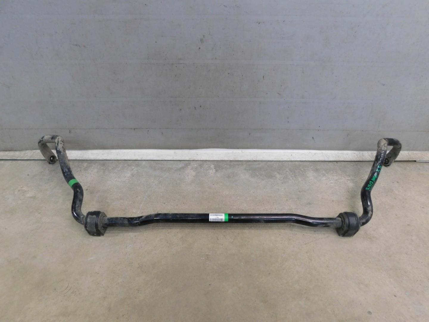 Стабилизатор передний