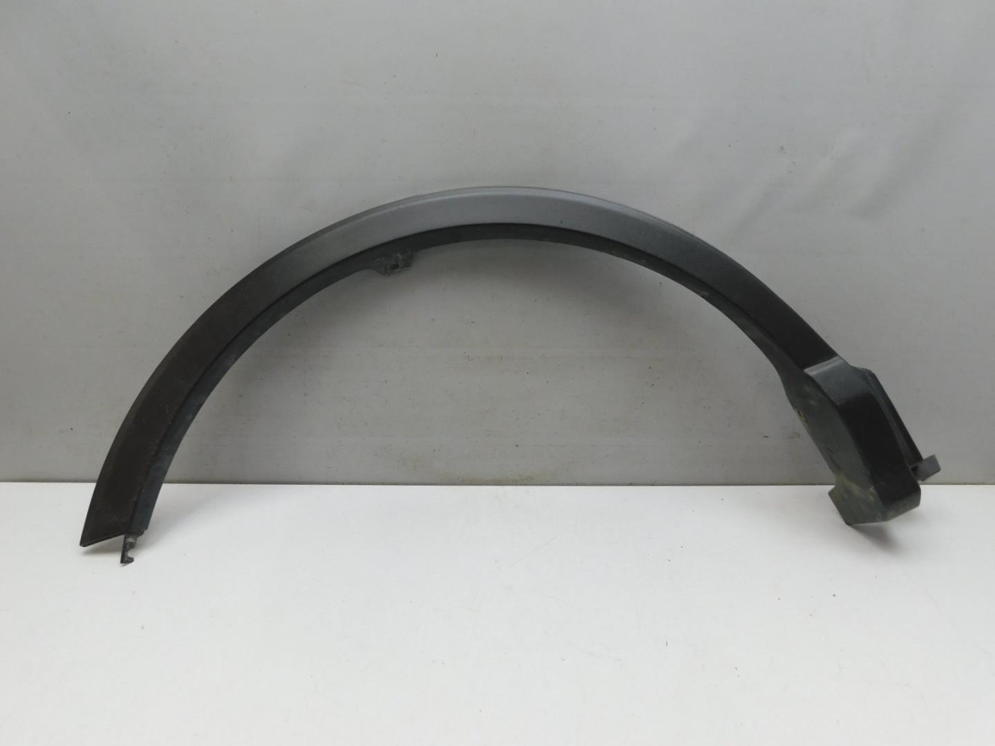 Накладка заднего крыла правого