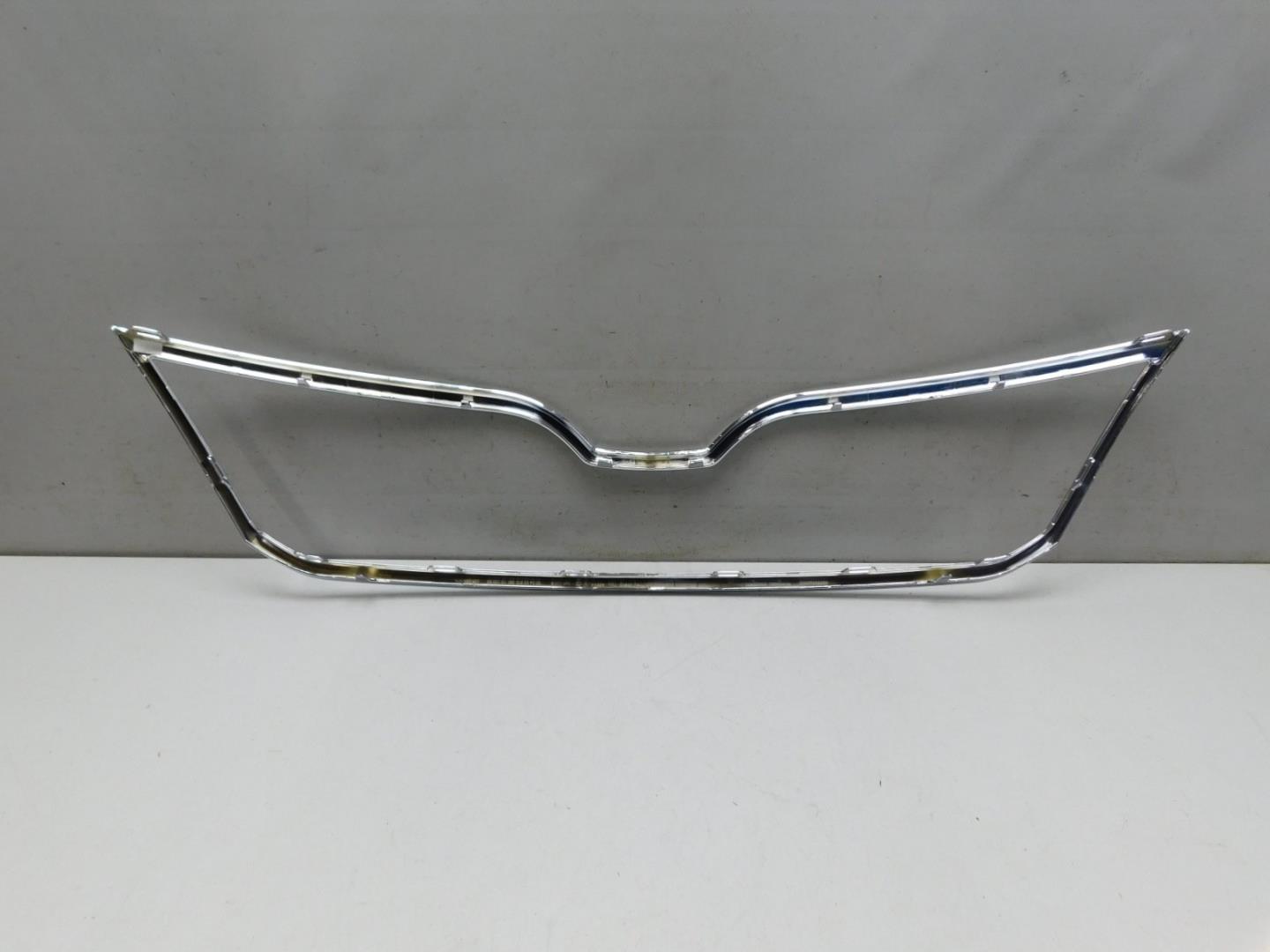 Накладка на решетку радиатора