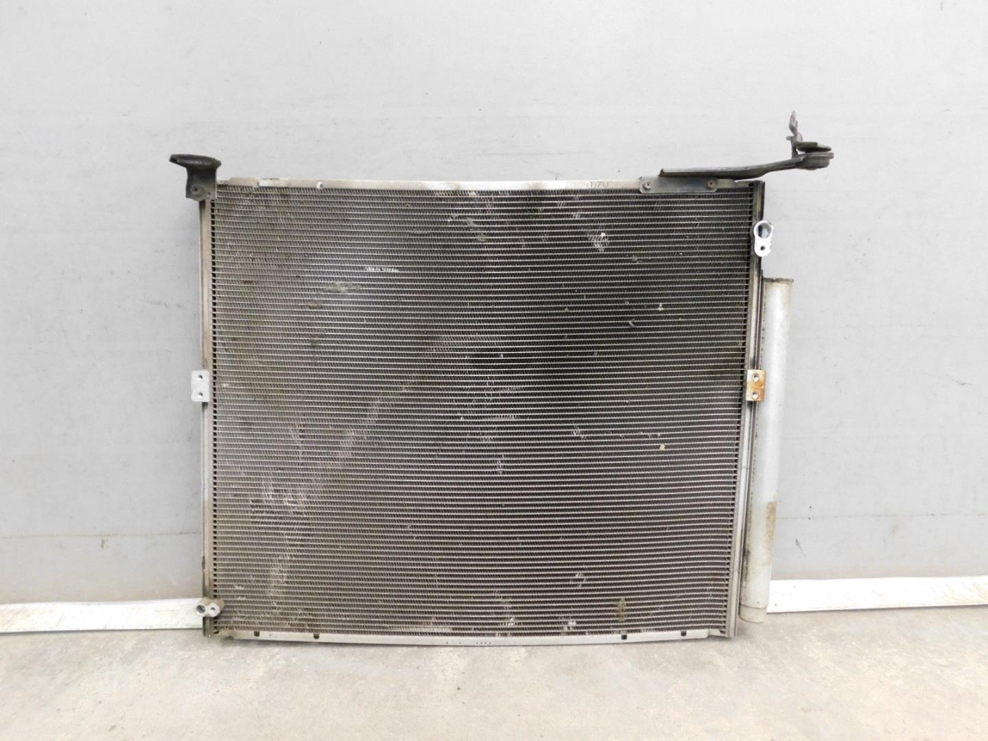 Радиатор кондиционера / конденсер