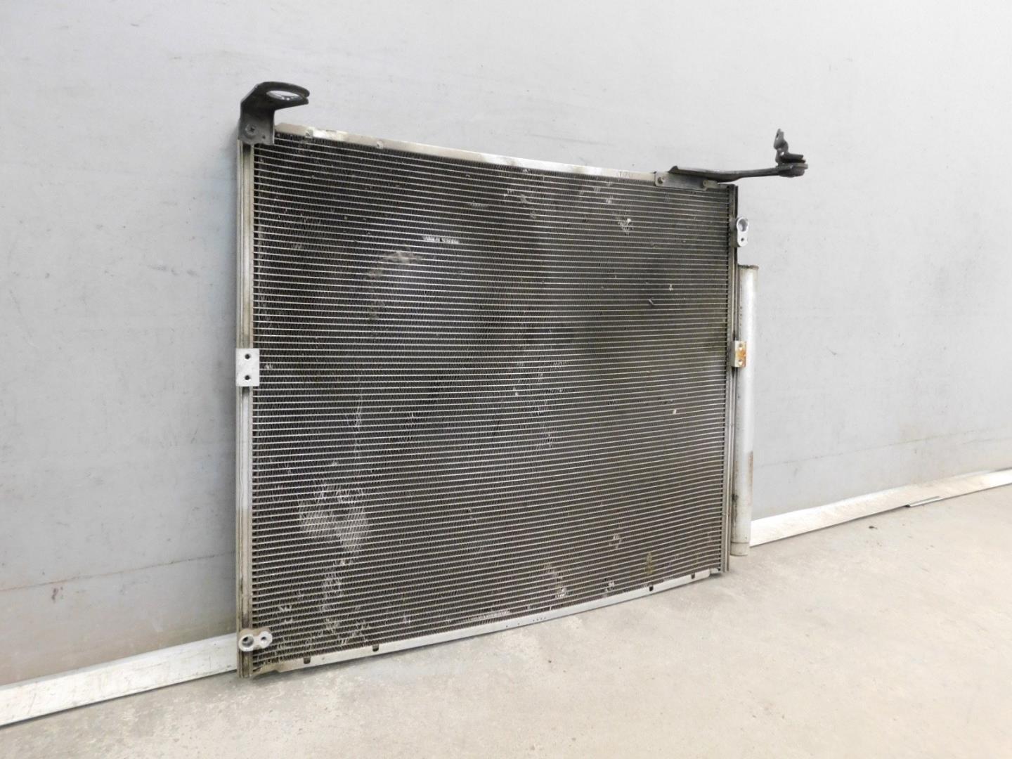 Радиатор кондиционера / конденсер