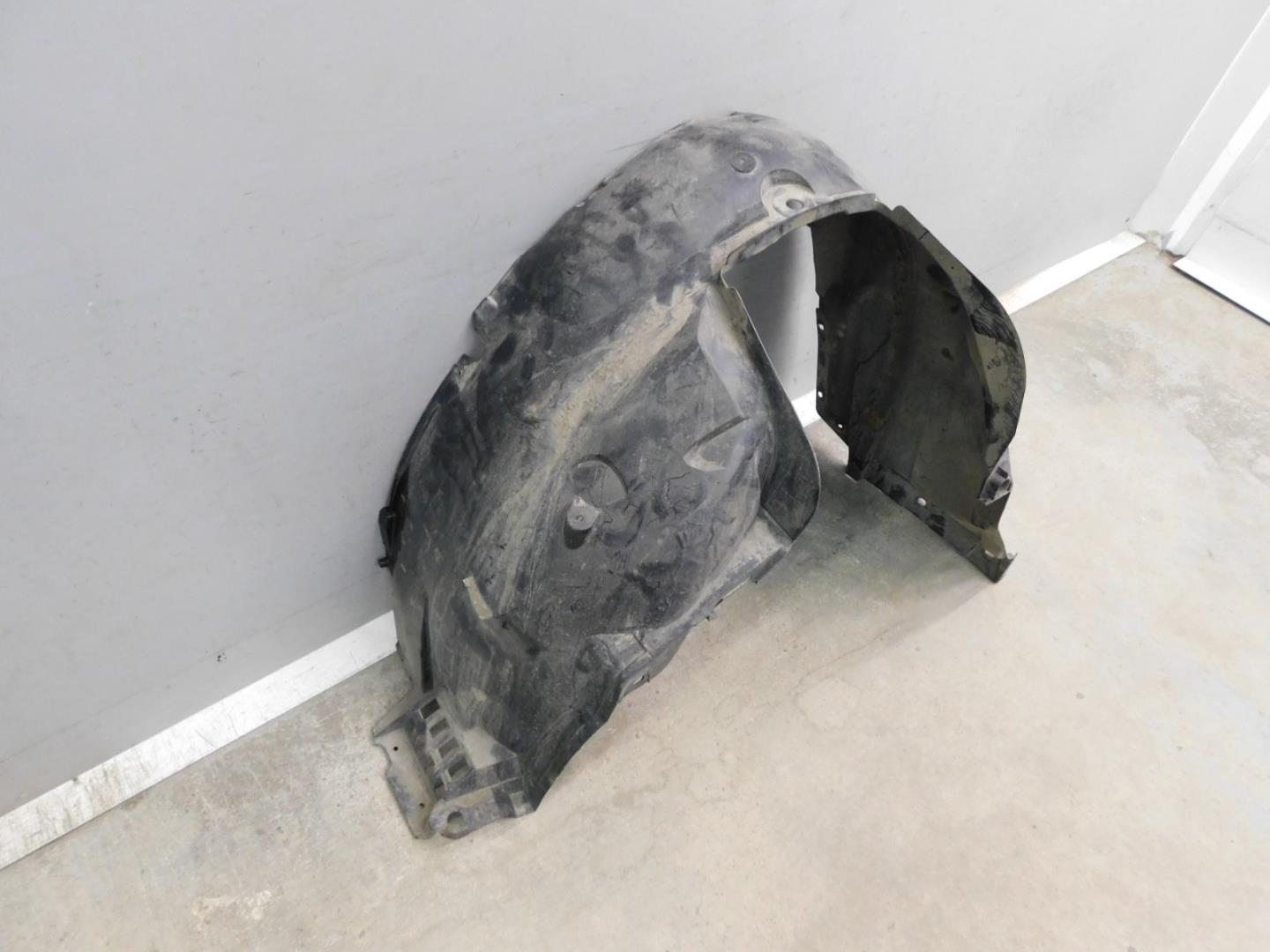 Локер передний правый