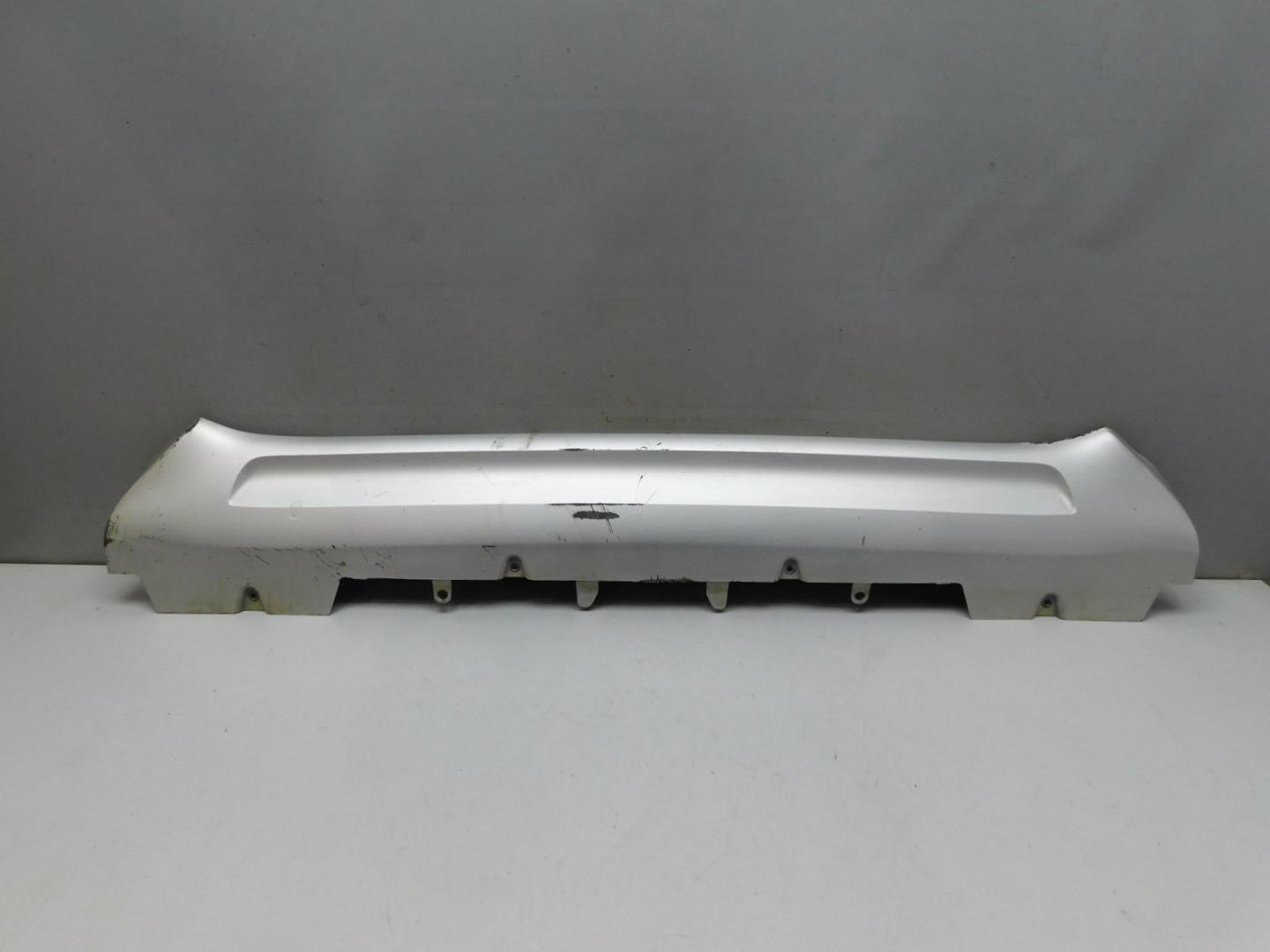 Накладка переднего бампера