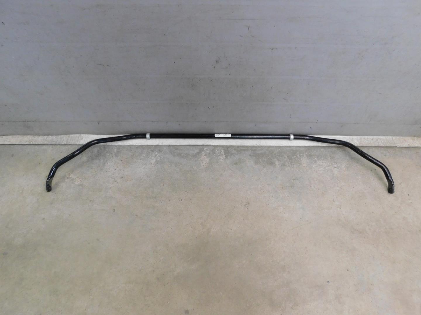 Стабилизатор задний