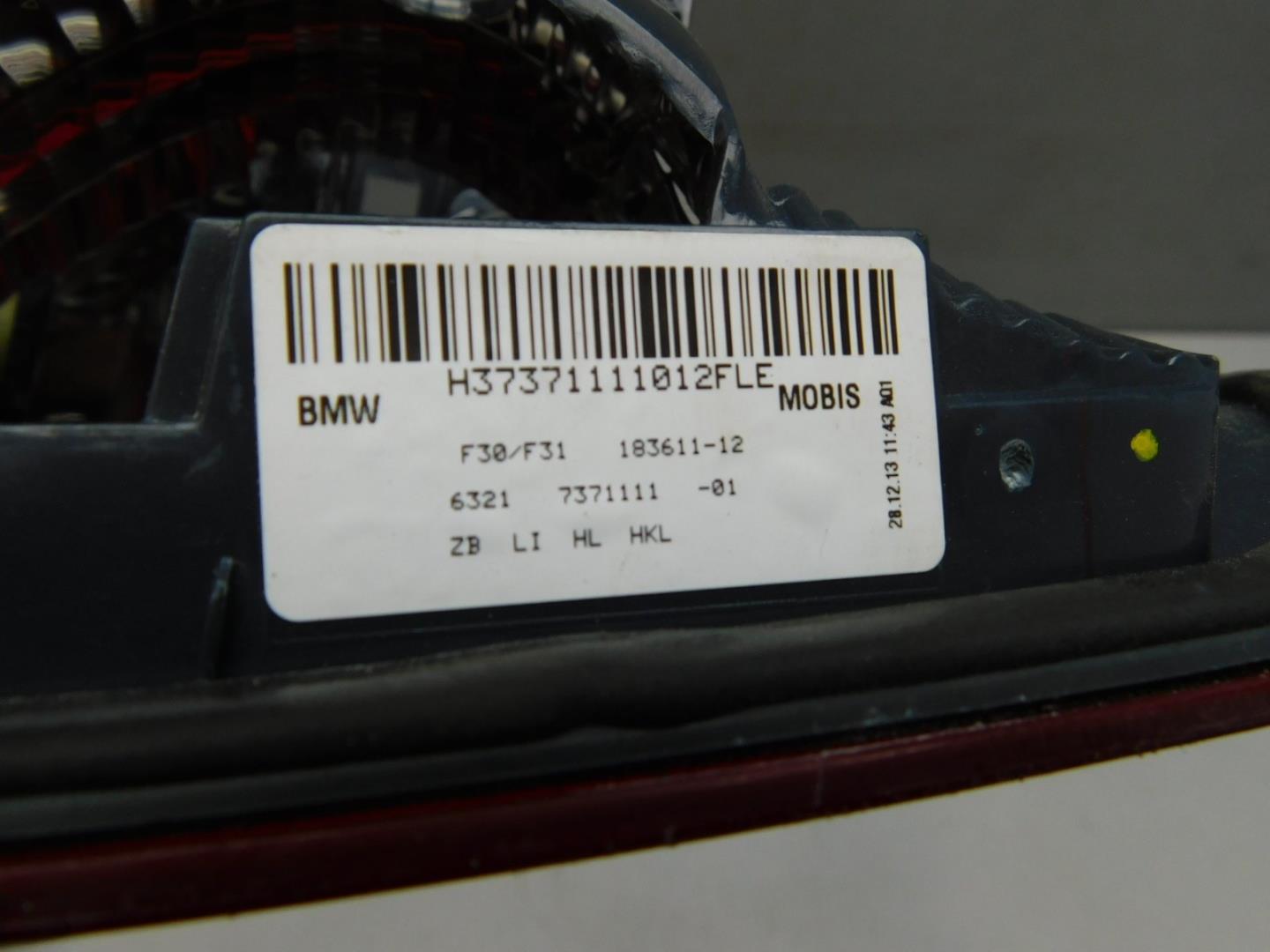 Фонарь задний внутренний левый