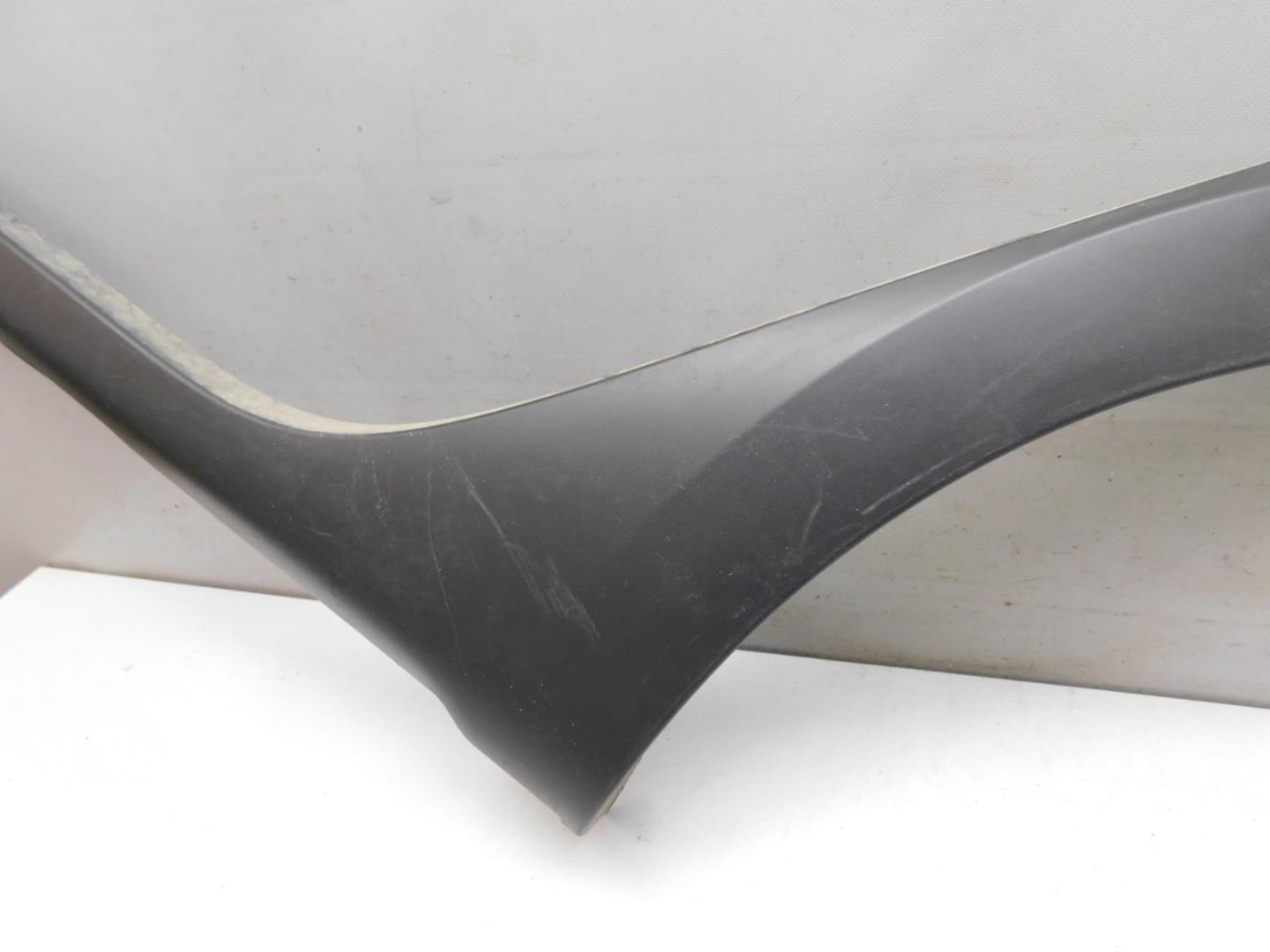 Накладка заднего крыла левого