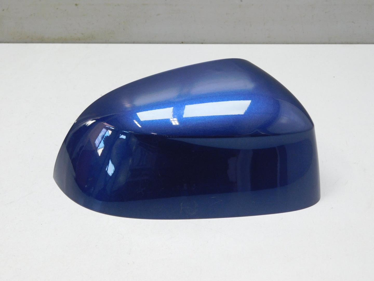 Накладка зеркала правого