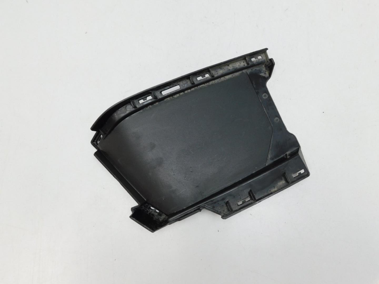 Решетка в бампер правая