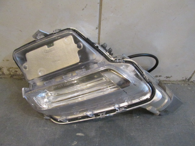 Габарит передний левый