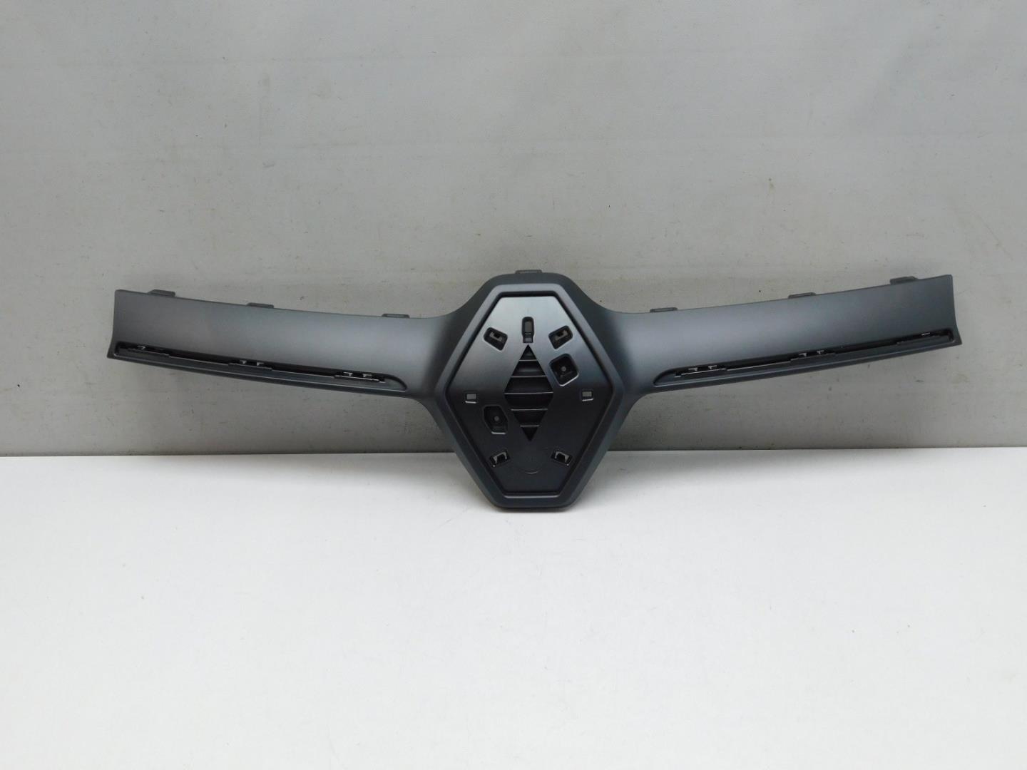 Накладка на решетку радиатора