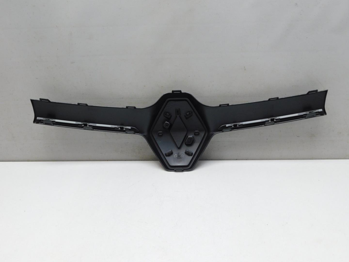 Накладка на решетку радиатора