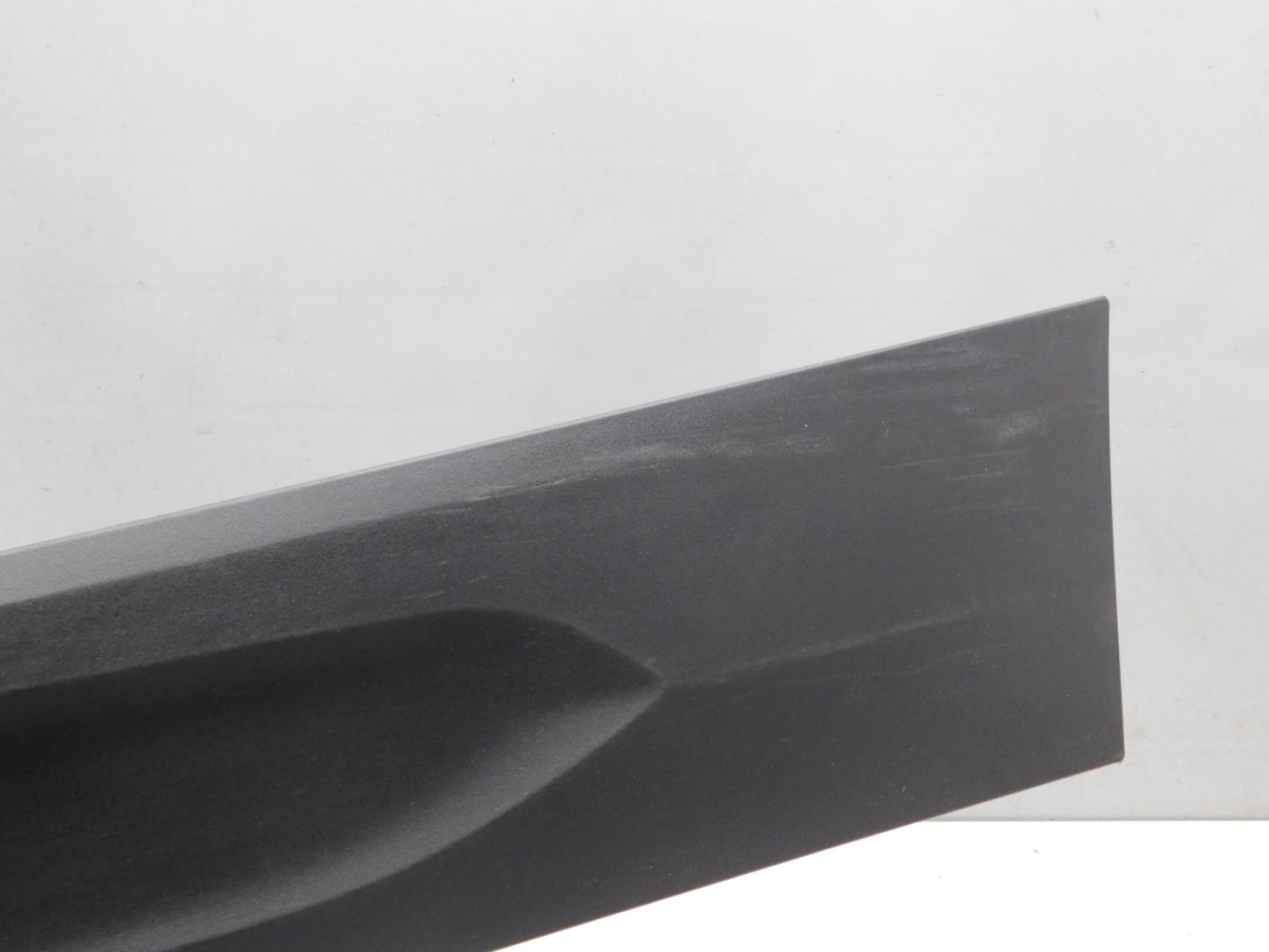 Накладка двери задней левой