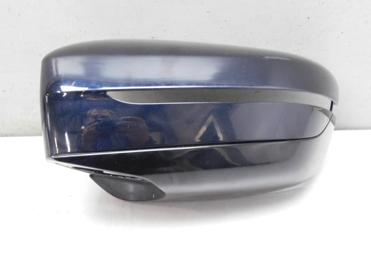 Накладка зеркала левого