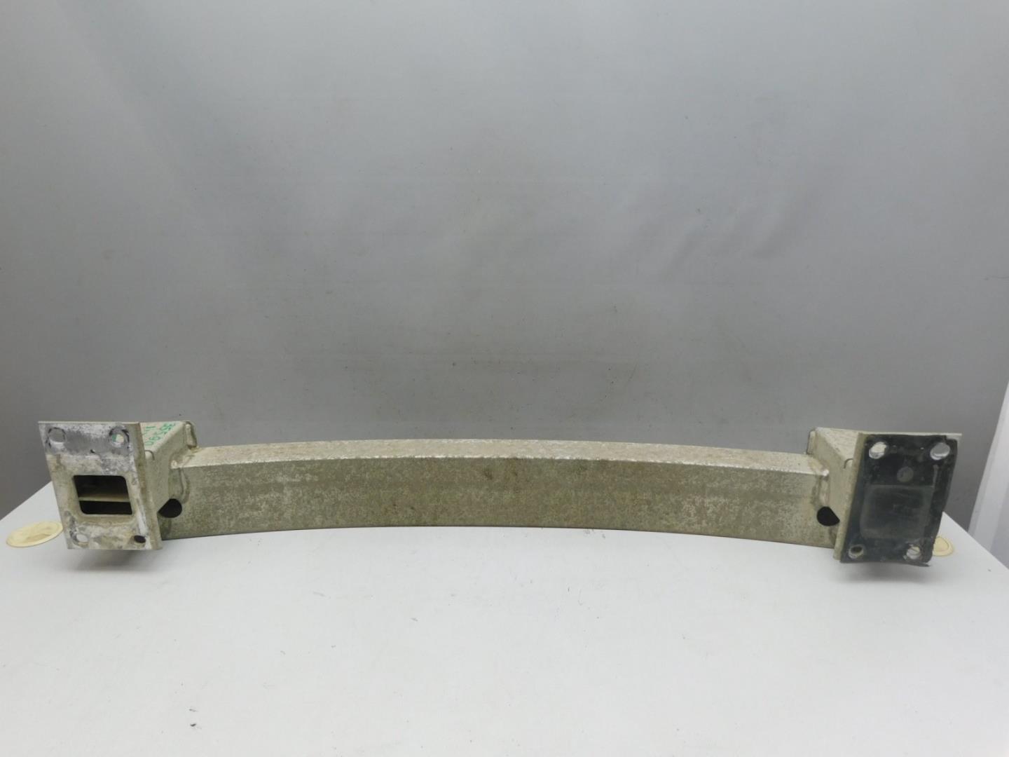 Усилитель заднего бампера