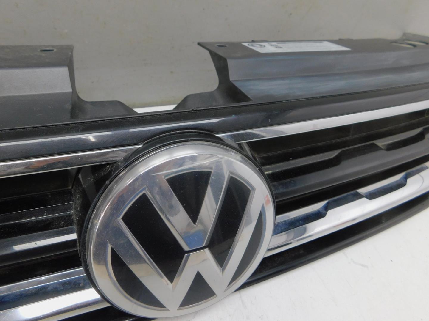 Решетка радиатора