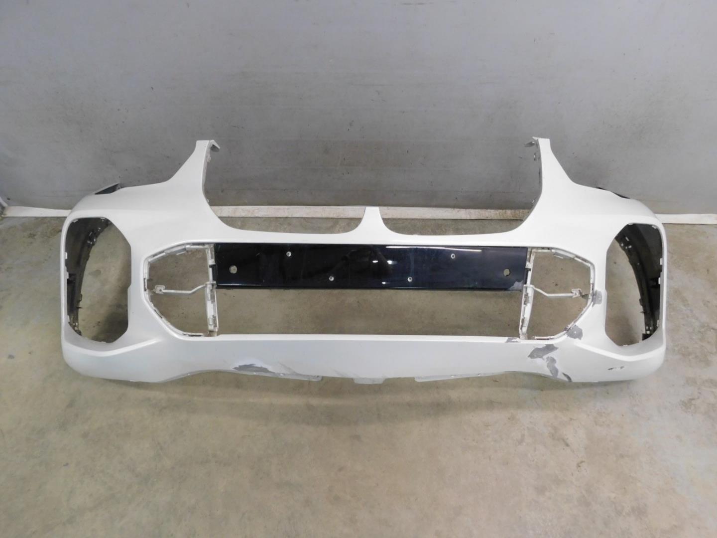 Бампер передний