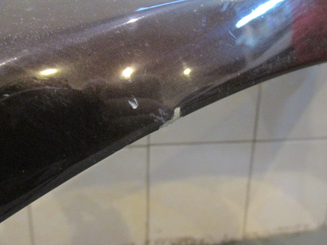 Крыло переднее левое