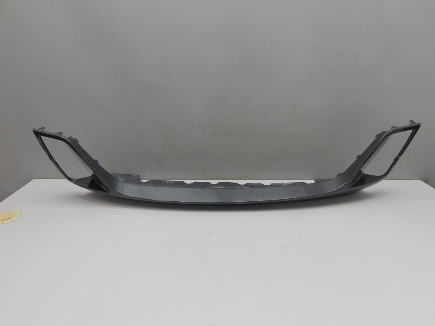 Накладка переднего бампера